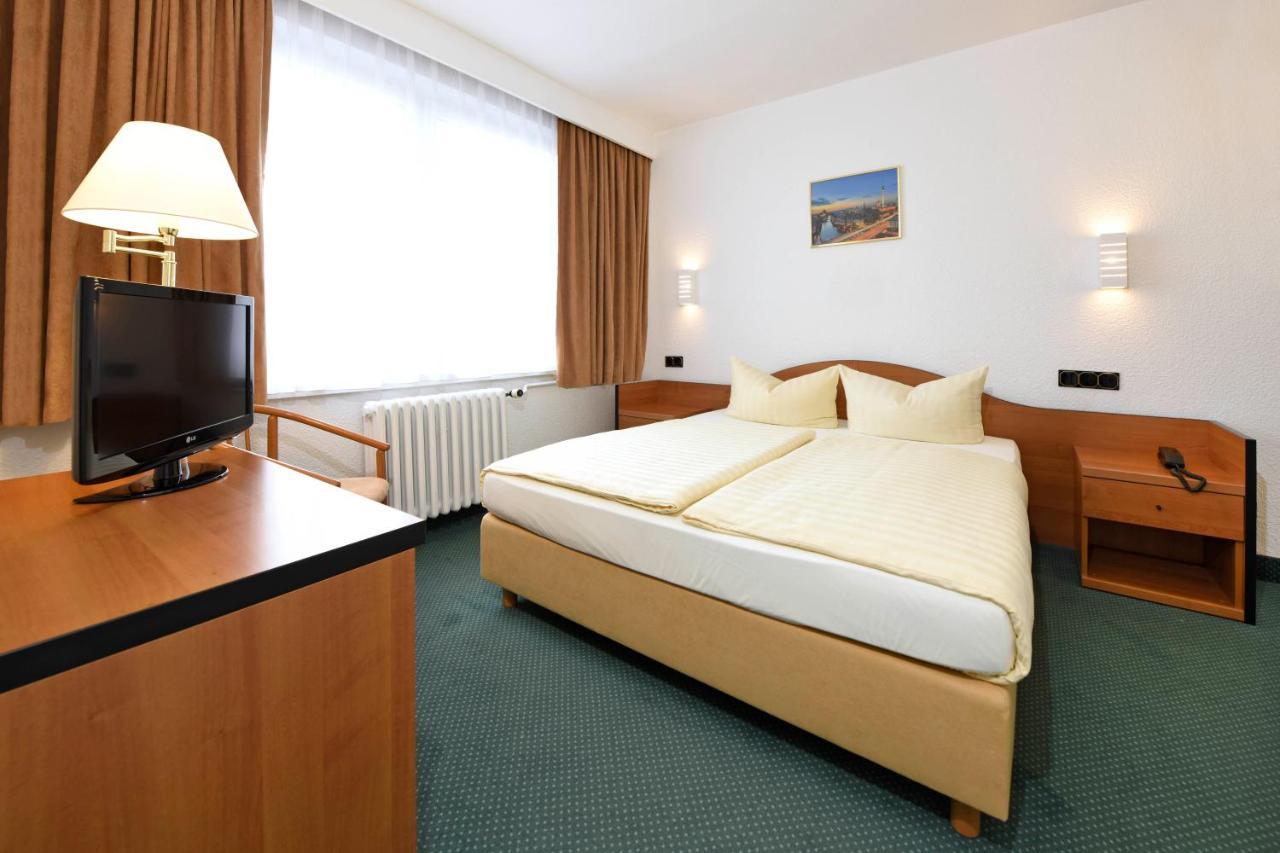 Lat Hotel & Apartmenthaus Berlin Eisenhuettenstadt Luaran gambar